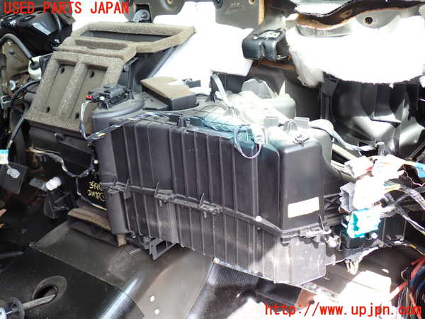 2UPJ-39946081]リンカーン・ナビゲーター(不明)エバポレーター1 中古_m0002.jpg