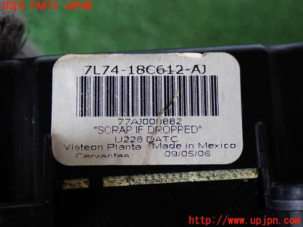 2UPJ-39946066]リンカーン・ナビゲーター(不明)エアコンスイッチ1 中古_m0003.jpg