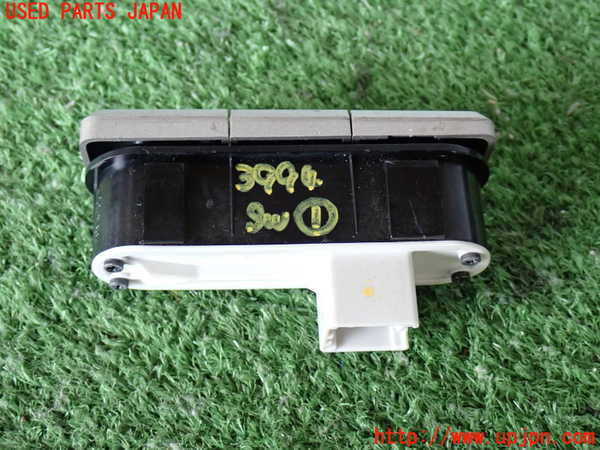 2UPJ-39946306]リンカーン・ナビゲーター(不明)スイッチ1 中古_m0002.jpg