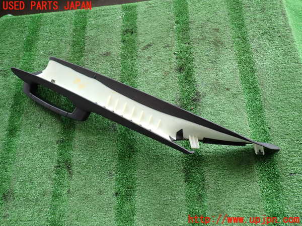 2UPJ-39947655]リンカーン・ナビゲーター(不明)右フロントピラートリム 中古_m0004.jpg