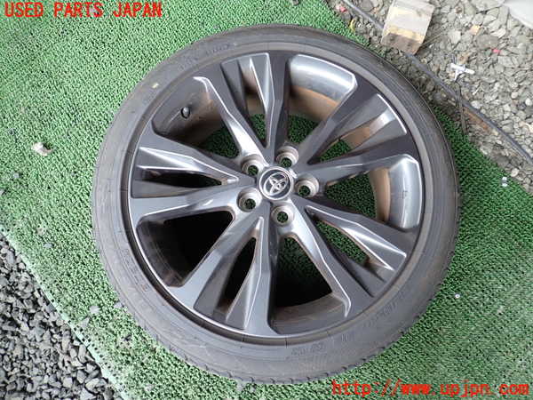 1UPJ-39959036]カローラ ツーリング ハイブリッド(ZWE211W)タイヤ　ホイール　1本① 215/45R17 中古_m0001.jpg