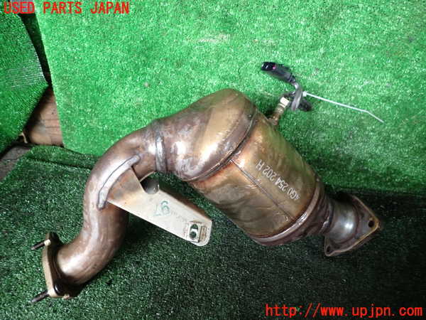 1UPJ-39962661]アウディ・A7 スポーツバック(4GCGWC)触媒1 中古_m0002.jpg