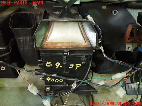 5UPJ-40006100]フィガロ(FK10)ヒーターコア 中古_m0001.jpg