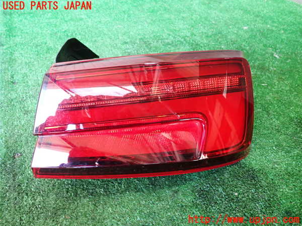 1UPJ-40011530]アウディ・A3 セダン(8VCXSL)右テールランプ 中古_m0001.jpg