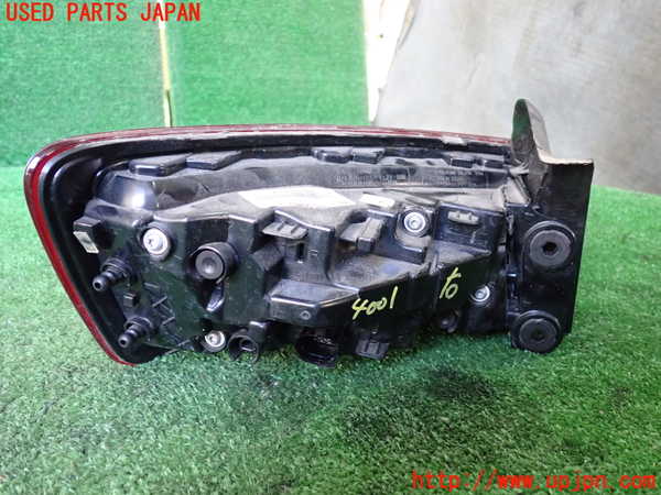 1UPJ-40011530]アウディ・A3 セダン(8VCXSL)右テールランプ 中古_m0002.jpg