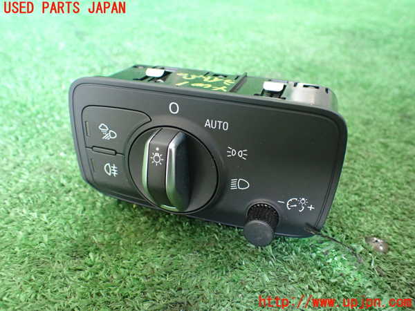 1UPJ-40016285]アウディ・A3 セダン(8VCXSL)ライトスイッチ 中古_m0001.jpg