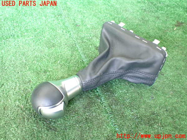 1UPJ-40017570]アウディ・A3 セダン(8VCXSL)シフトノブ 中古_m0001.jpg