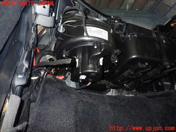 1UPJ-40046081]ベンツ SL350 R230(230458)エバポレーター1 中古_m0004.jpg