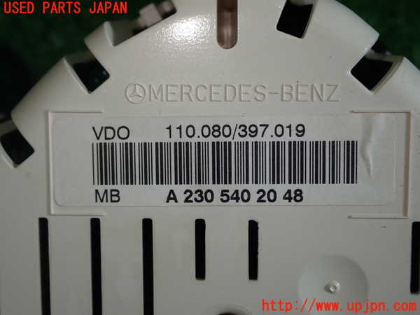1UPJ-40046170]ベンツ SL350 R230(230458)スピードメーター 中古_m0002.jpg