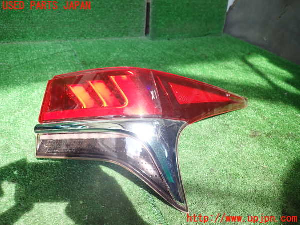 1UPJ-40051530]レクサス・LS500h(GVF50)右テールランプ 中古_m0001.jpg