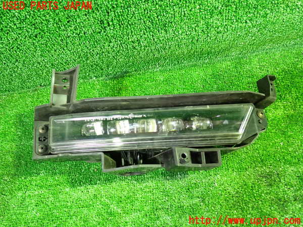 1UPJ-40061180]ステップワゴン スパーダ ハイブリッド(RP5)右フォグ 中古_m0001.jpg