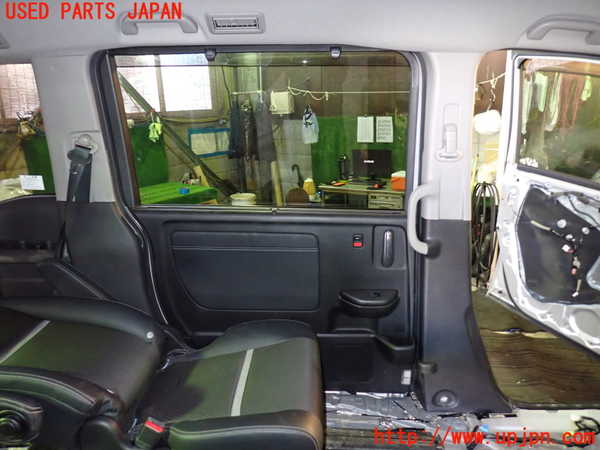 1UPJ-40061320]ステップワゴン スパーダ ハイブリッド(RP5)左後ドア 中古 FUYAO 43R-000184_m0005.jpg