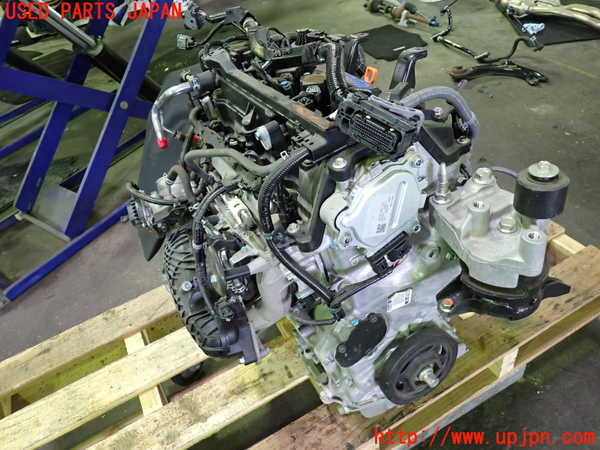 1UPJ-40062010]ステップワゴン スパーダ ハイブリッド(RP5)エンジン LFA 中古_m0001.jpg