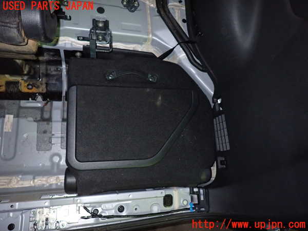 1UPJ-40067235]ステップワゴン スパーダ ハイブリッド(RP5)右3列目シート 中古_m0005.jpg