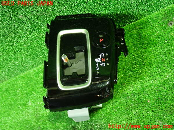 1UPJ-40067555]ステップワゴン スパーダ ハイブリッド(RP5)ATシフトレバー 中古_m0001.jpg