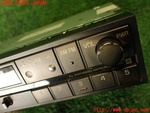 2UPJ-40086470]クラウン 4ドア ハードトップ(LS130)ラジオ 中古_m0002.jpg