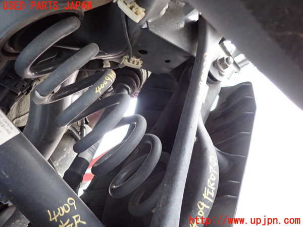 2UPJ-40095105]BMW 320d(8C20)(F30)左リアスプリング 中古_m0001.jpg