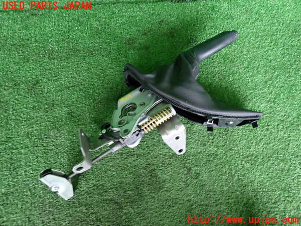 2UPJ-40097550]BMW 320d(8C20)(F30)サイドブレーキレバー 中古_m0001.jpg