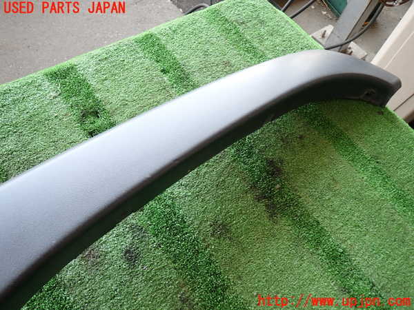 2UPJ-40101440]シボレー・サバーバン(不明)右前オーバーフェンダー 中古_m0002.jpg
