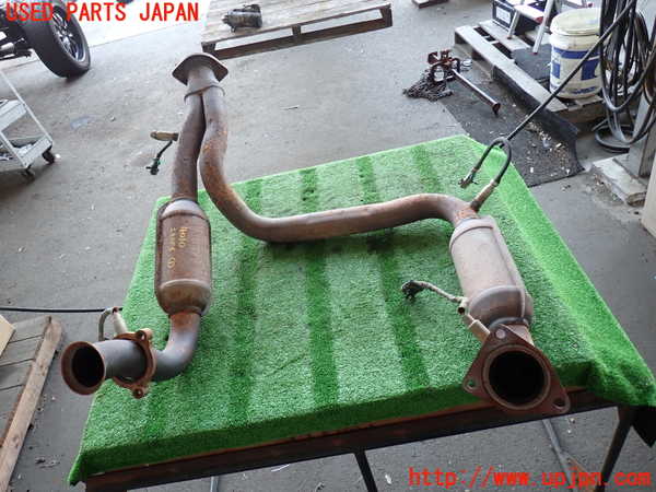 2UPJ-40102631]シボレー・サバーバン(不明)フロントパイプ1 中古_m0002.jpg