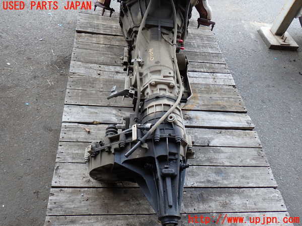 2UPJ-40103010]シボレー・サバーバン(不明)ミッション AT C1G 4WD 中古_m0001.jpg