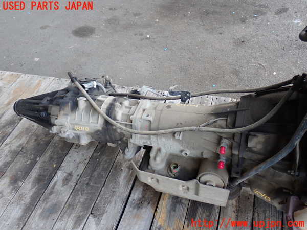 2UPJ-40103010]シボレー・サバーバン(不明)ミッション AT C1G 4WD 中古_m0003.jpg