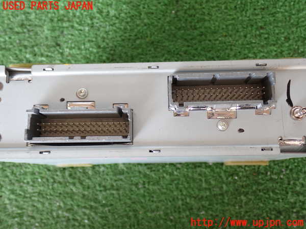 2UPJ-40106146]シボレー・サバーバン(不明)コンピューター1 中古_m0002.jpg