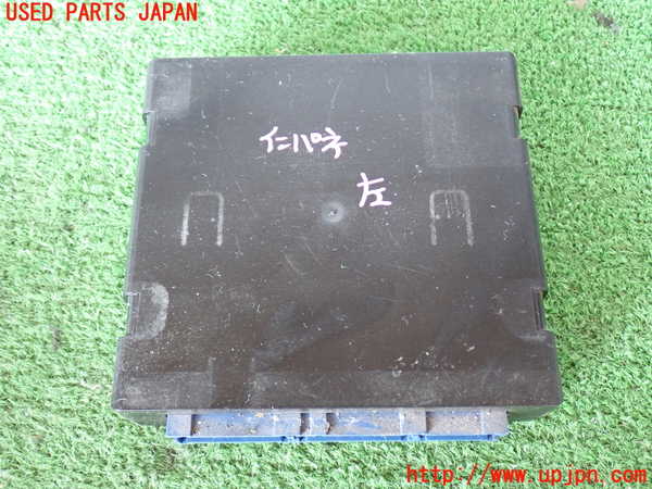 2UPJ-40106147]シボレー・サバーバン(不明)コンピューター2 中古_m0003.jpg