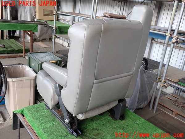 2UPJ-40107065]シボレー・サバーバン(不明)助手席シート 中古_m0004.jpg