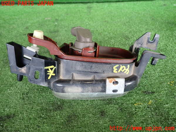 2UPJ-40131182]ベンツ C180 コンプレッサー(203046)(W203系)左フォグ 中古_m0002.jpg