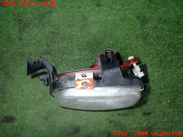 2UPJ-40131182]ベンツ C180 コンプレッサー(203046)(W203系)左フォグ 中古_m0004.jpg