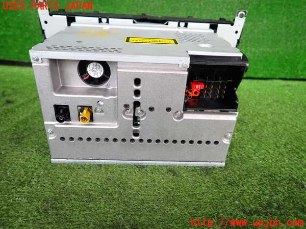2UPJ-40136480]ベンツ C180 コンプレッサー(203046)(W203系)CDプレーヤー 中古_m0003.jpg
