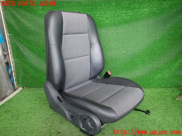 2UPJ-40137035]ベンツ C180 コンプレッサー(203046)(W203系)運転席シート 中古_m0001.jpg