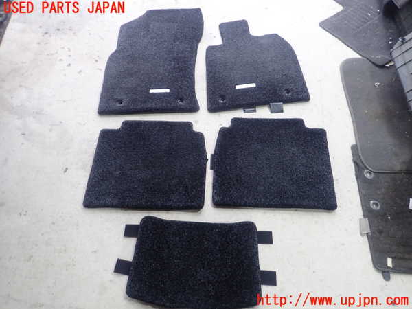 1UPJ-40197800]レクサス・ES300h(AXZH10)フロアマット 中古_m0001.jpg