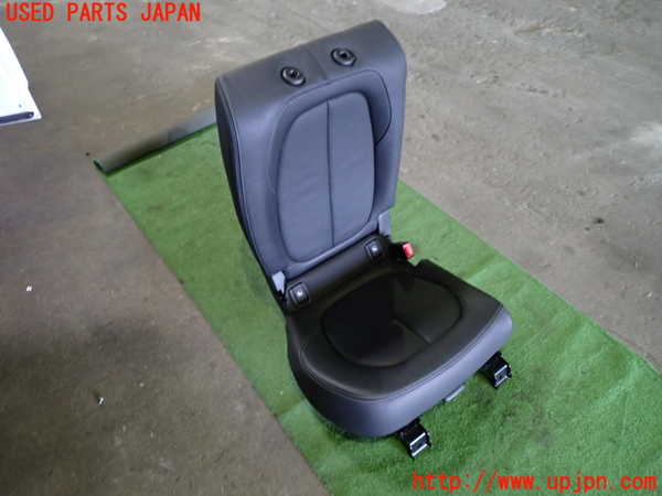 1UPJ-40207405]BMW X1(AD20 F48)右リアシート 中古_m0001.jpg