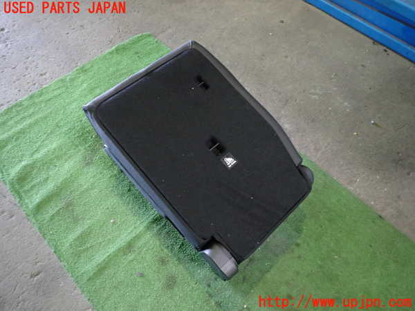 1UPJ-40207405]BMW X1(AD20 F48)右リアシート 中古_m0004.jpg