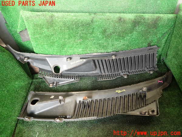 1UPJ-40231190]エクスプローラー(1FMEU74P)カウルトップ 【左ハンドル】 中古_m0002.jpg