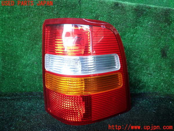 1UPJ-40231530]エクスプローラー(1FMEU74P)右テールランプ 【左ハンドル】 中古_m0001.jpg