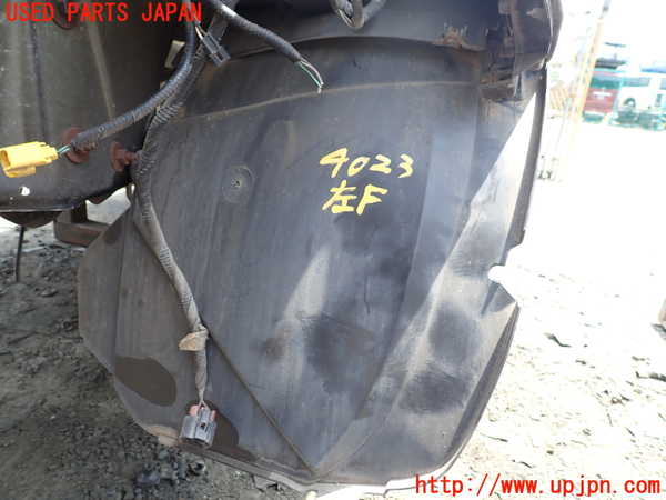 1UPJ-40231092]エクスプローラー(1FMEU74P)左前フェンダーライナー 【左ハンドル】 中古_m0001.jpg