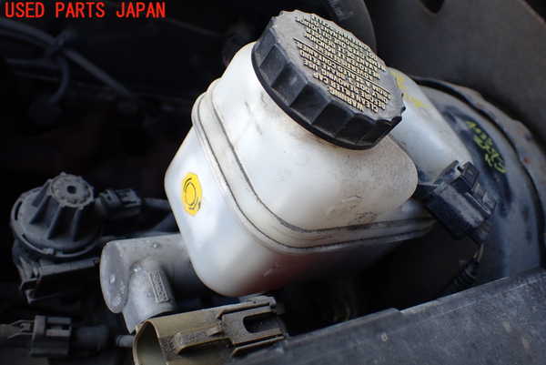 1UPJ-40234050]エクスプローラー(1FMEU74P)ブレーキマスターシリンダー 【左ハンドル】 中古_m0001.jpg