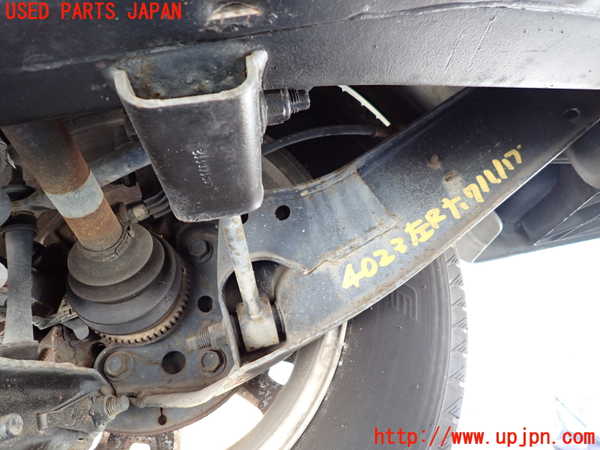 1UPJ-40234305]エクスプローラー(1FMEU74P)左リアナックルハブ 【左ハンドル】 中古_m0001.jpg
