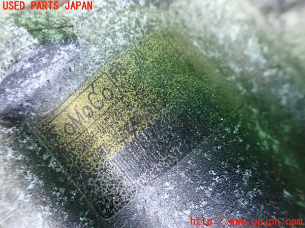 1UPJ-40236025]エクスプローラー(1FMEU74P)エアコンコンプレッサー 【左ハンドル】 中古_m0004.jpg
