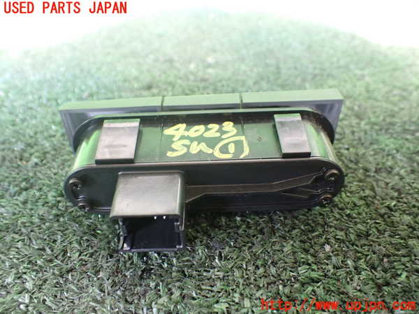 1UPJ-40236306]エクスプローラー(1FMEU74P)スイッチ1 【左ハンドル】 中古_m0002.jpg