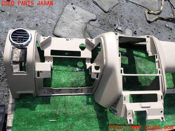 1UPJ-40237505]エクスプローラー(1FMEU74P)ダッシュボード 【左ハンドル】 中古_m0002.jpg