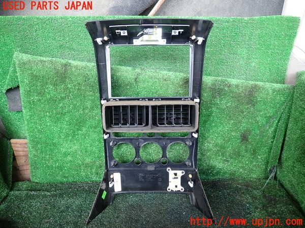 1UPJ-40237526]エクスプローラー(1FMEU74P)エアコン吹き出し口1 (真中) 【左ハンドル】 中古_m0004.jpg
