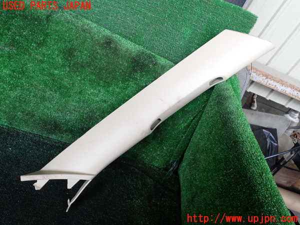 1UPJ-40237655]エクスプローラー(1FMEU74P)右フロントピラートリム 【左ハンドル】 中古_m0001.jpg