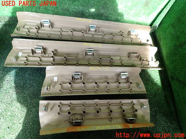 1UPJ-40237740]エクスプローラー(1FMEU74P)スカッフプレート 【左ハンドル】 中古_m0004.jpg