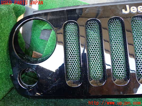1UPJ-40241050]ジープ・ラングラー アンリミテッド(JK36L)ラジエターグリル 中古_m0003.jpg