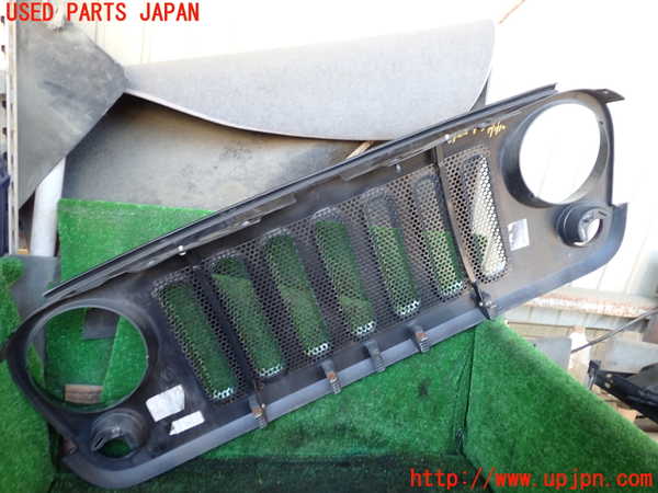 1UPJ-40241050]ジープ・ラングラー アンリミテッド(JK36L)ラジエターグリル 中古_m0004.jpg
