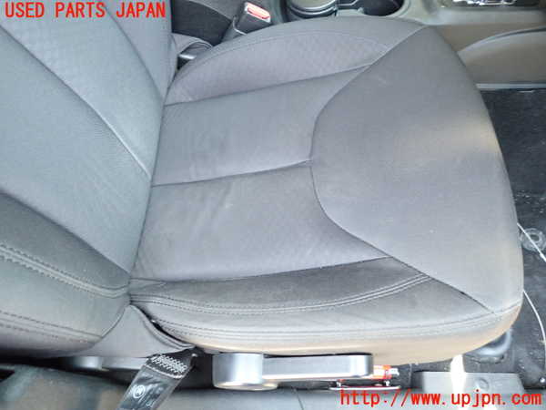 1UPJ-40247035]ジープ・ラングラー アンリミテッド(JK36L)運転席シート 中古_m0003.jpg